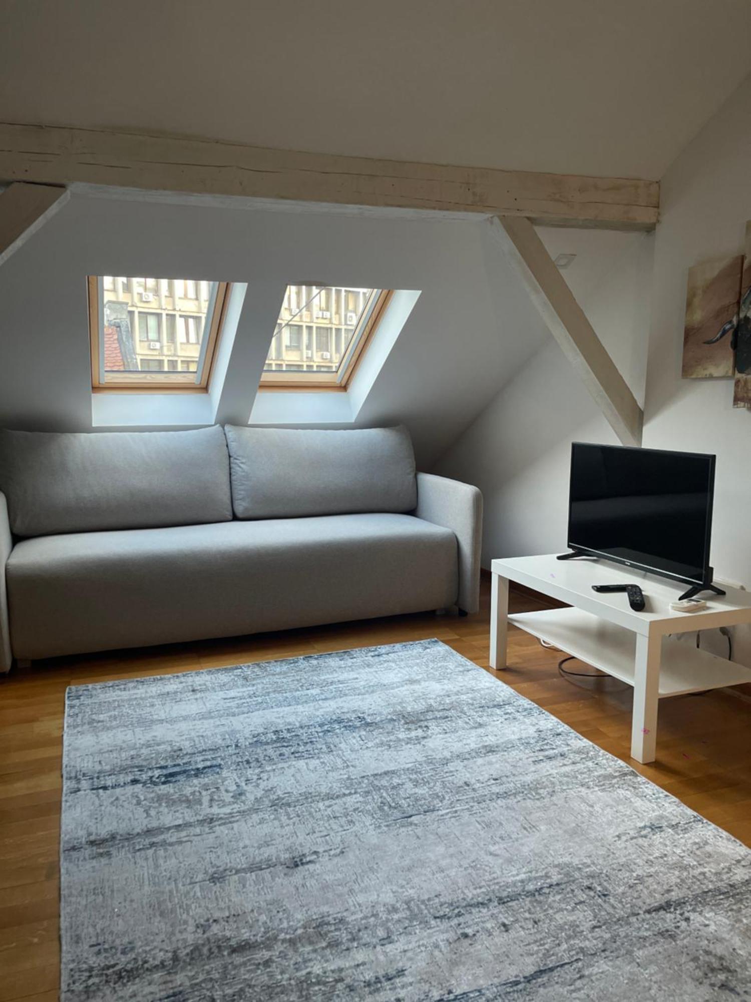 Double Bedroom Apartment In Belgrado Esterno foto